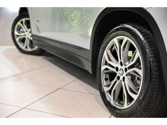 BMW-X1-2.0 16V TURBO ACTIVEFLEX SDRIVE20I 4P AUTOMÁTICO BMW-X1-2018