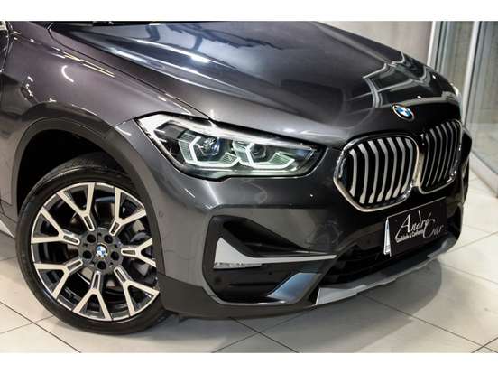 BMW-X1-2.0 16V TURBO ACTIVEFLEX SDRIVE20I X-LINE 4P AUTOMÁTICO BMW-X1-2022