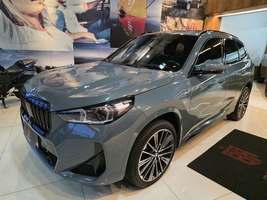 BMW-X1-2.0 16V TURBO GASOLINA SDRIVE20I M SPORT STEPTRONIC BMW-X1-2024