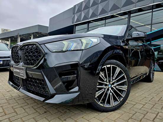 BMW-X2-2024