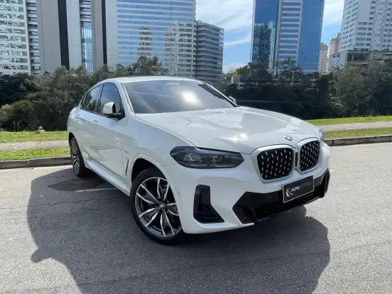 BMW-X4-2024
