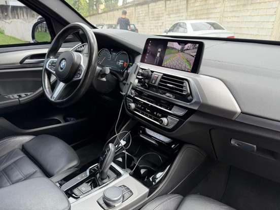 BMW-X4-2019