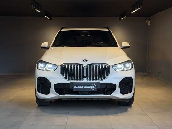 BMW-X5-3.0 I6 TURBO HÍBRIDO XDRIVE45E M SPORT AUTOMÁTICO BMW-X5-2021