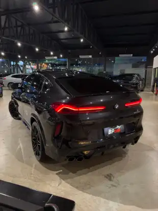 BMW-X6-2022