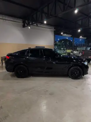 BMW-X6-4.4 V8 BITURBO GASOLINA M COMPETITION AUTOMÁTICO BMW-X6-2022