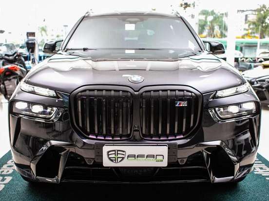 BMW-X7-4.4 V8 GASOLINA M60i STEPTRONIC BMW-X7-2023