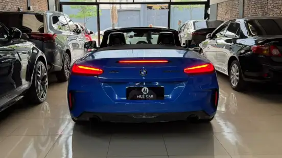 BMW-Z4-2021