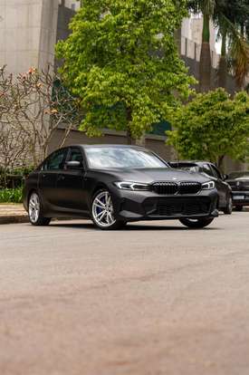 BMW-320i-2024