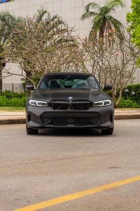 BMW-320i-2024