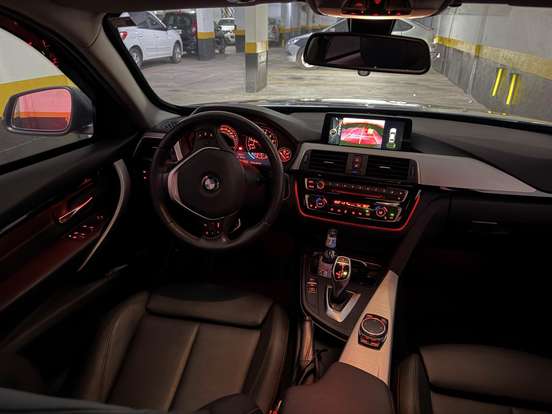 BMW-328i-2016