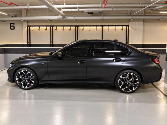 BMW-330e-2.0 16V TURBO HÍBRIDO M SPORT AUTOMÁTICO BMW-330e-2025