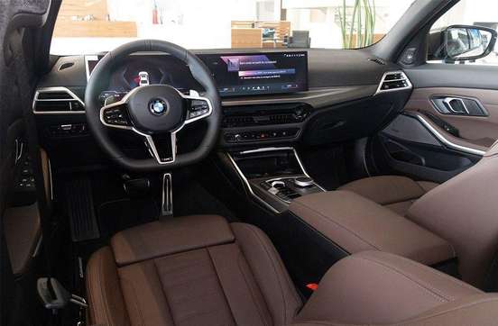 BMW-330e-2025
