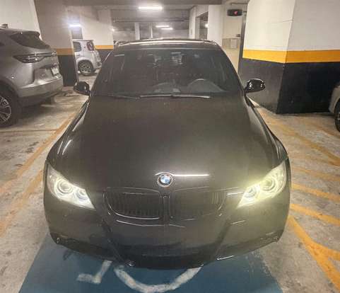 BMW-335i-2008
