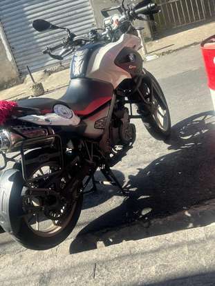 BMW-G 650 GS-2011