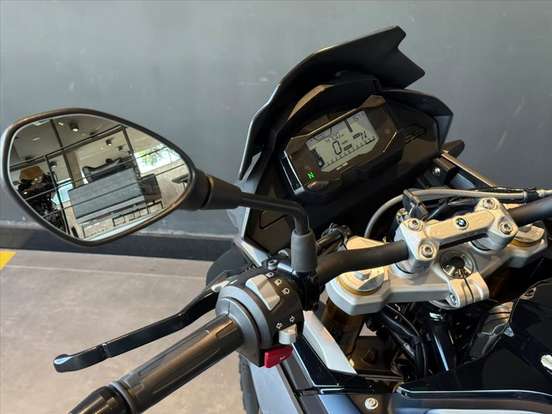 BMW-G 310 GS-2024