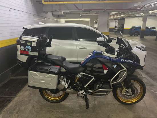 BMW-R 1250 GS ADVENTURE PREMIUM RALLYE-2024
