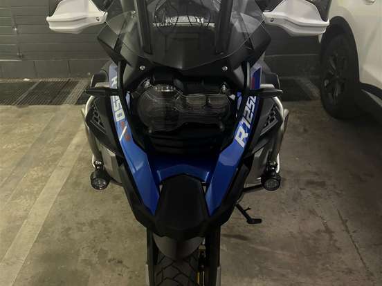 BMW-R 1250 GS ADVENTURE PREMIUM RALLYE BMW-R 1250 GS ADVENTURE PREMIUM RALLYE-2024