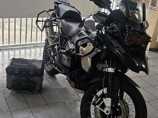 BMW-R 1250 GS PREMIUM TRIPLE BLACK BMW-R 1250 GS PREMIUM TRIPLE BLACK-2023