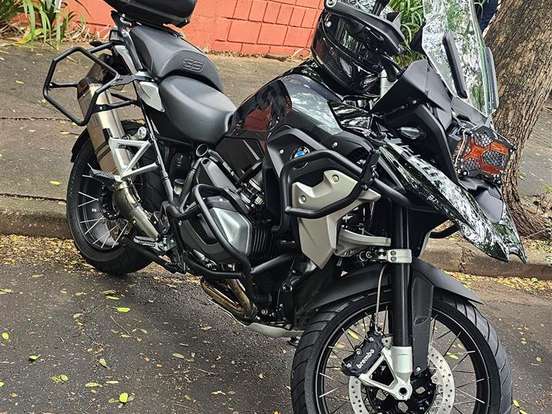BMW-R 1250 GS PREMIUM TRIPLE BLACK BMW-R 1250 GS PREMIUM TRIPLE BLACK-2023