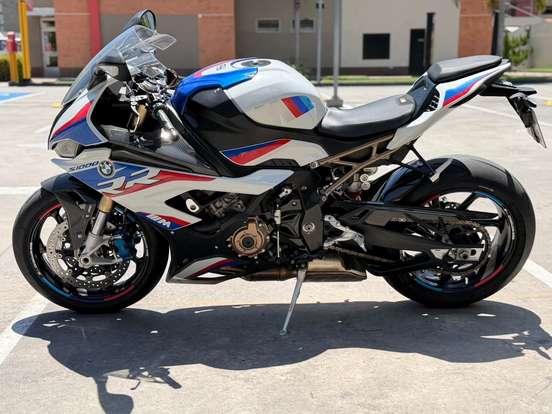 BMW-S 1000 RR M-2022