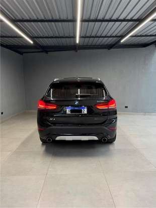 BMW-X1-2021