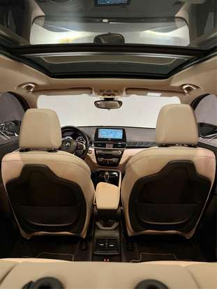 BMW-X1-2021