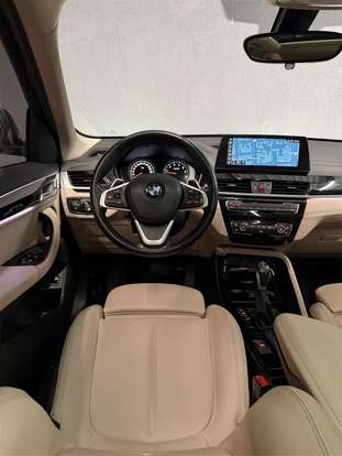 BMW-X1-2021