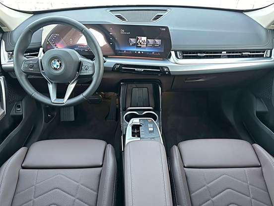 BMW-X1-2024