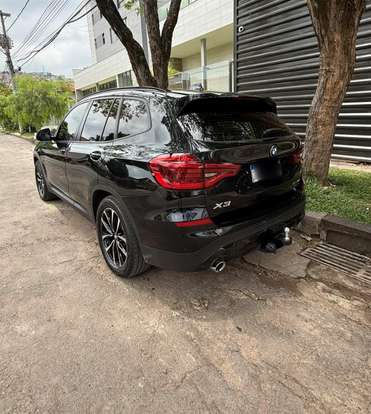 BMW-X3-2021