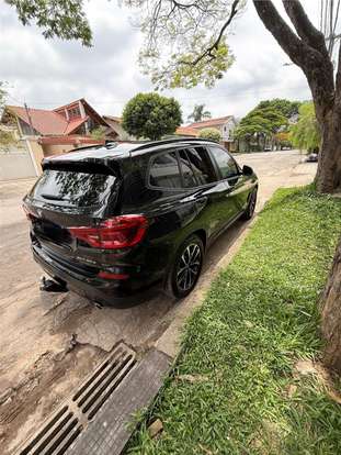 BMW-X3-2021