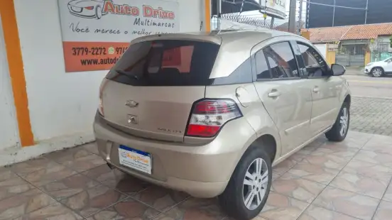 CHEVROLET-AGILE-2013