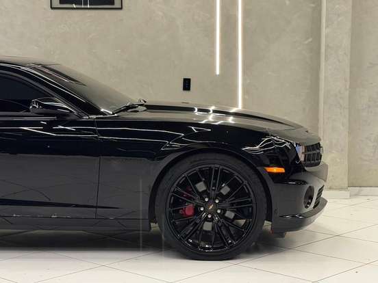 CHEVROLET-CAMARO-2011