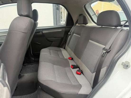 CHEVROLET-CELTA-1.0 MPFI ADVANTAGE 8V FLEX 4P MANUAL CHEVROLET-CELTA-2014