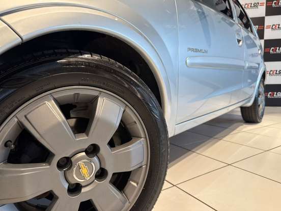 CHEVROLET-CORSA-1.4 MPFI PREMIUM 8V FLEX 4P MANUAL CHEVROLET-CORSA-2009