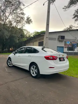 CHEVROLET-CRUZE-2019