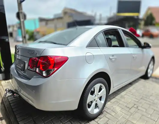 CHEVROLET-CRUZE-2014