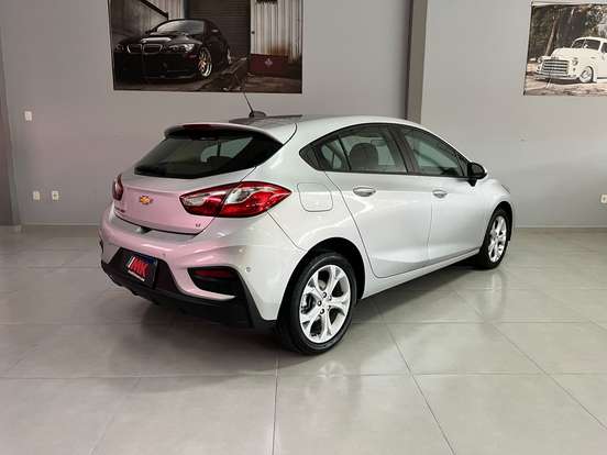 CHEVROLET-CRUZE-2019