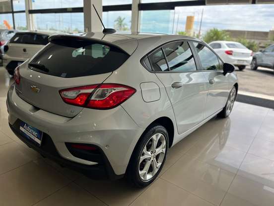 CHEVROLET-CRUZE-2021