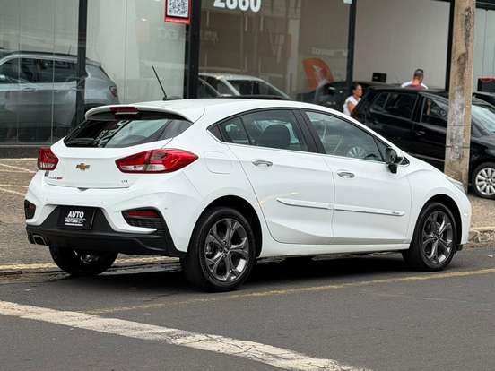 CHEVROLET-CRUZE-2021