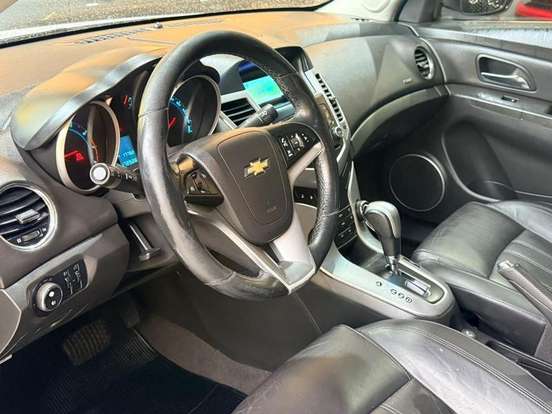 CHEVROLET-CRUZE-2011