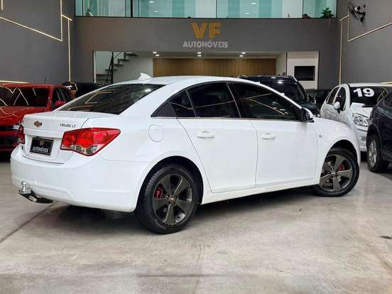 CHEVROLET-CRUZE-1.8 LT 16V FLEX 4P AUTOMÁTICO CHEVROLET-CRUZE-2011