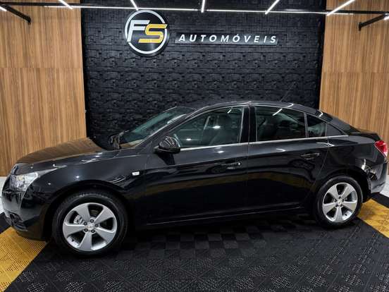 CHEVROLET-CRUZE-2012