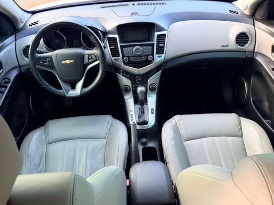 CHEVROLET-CRUZE-1.8 LTZ 16V FLEX 4P AUTOMÁTICO CHEVROLET-CRUZE-2012