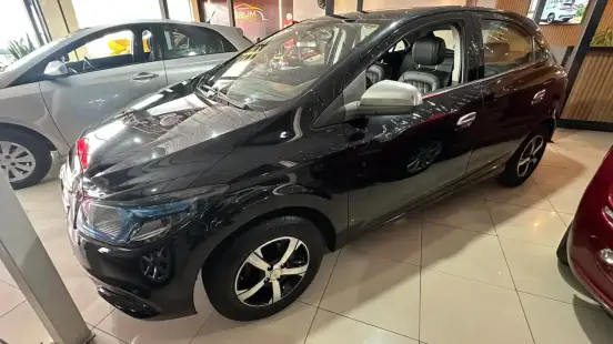 CHEVROLET-ONIX-2018