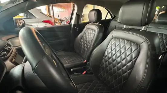 CHEVROLET-ONIX-2018