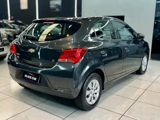 CHEVROLET-ONIX-1.0 MPFI LT 8V FLEX 4P MANUAL CHEVROLET-ONIX-2018