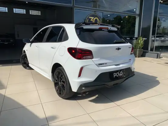 CHEVROLET-ONIX-2020