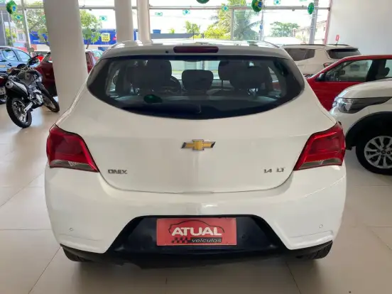 CHEVROLET-ONIX-1.4 MPFI LT 8V FLEX 4P AUTOMÁTICO CHEVROLET-ONIX-2019