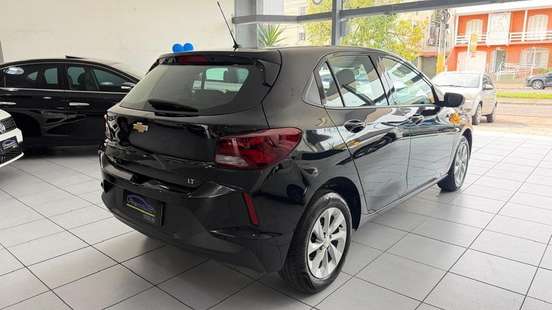 CHEVROLET-ONIX-2022