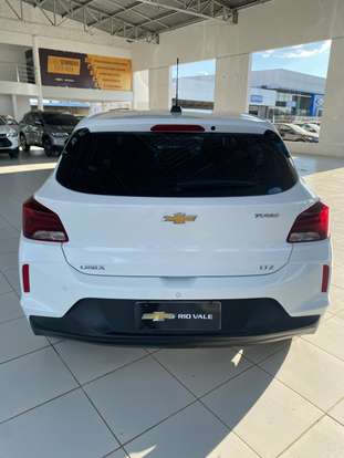 CHEVROLET-ONIX-2023